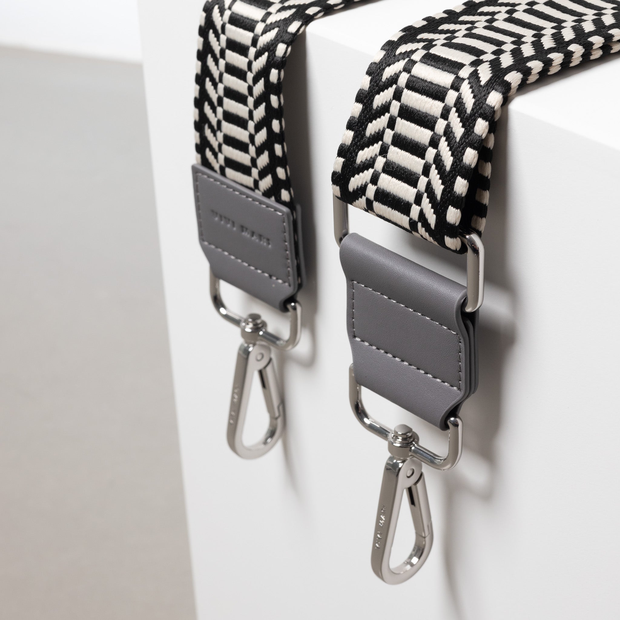 strap ethno black/white - taupe - VIVI MARI