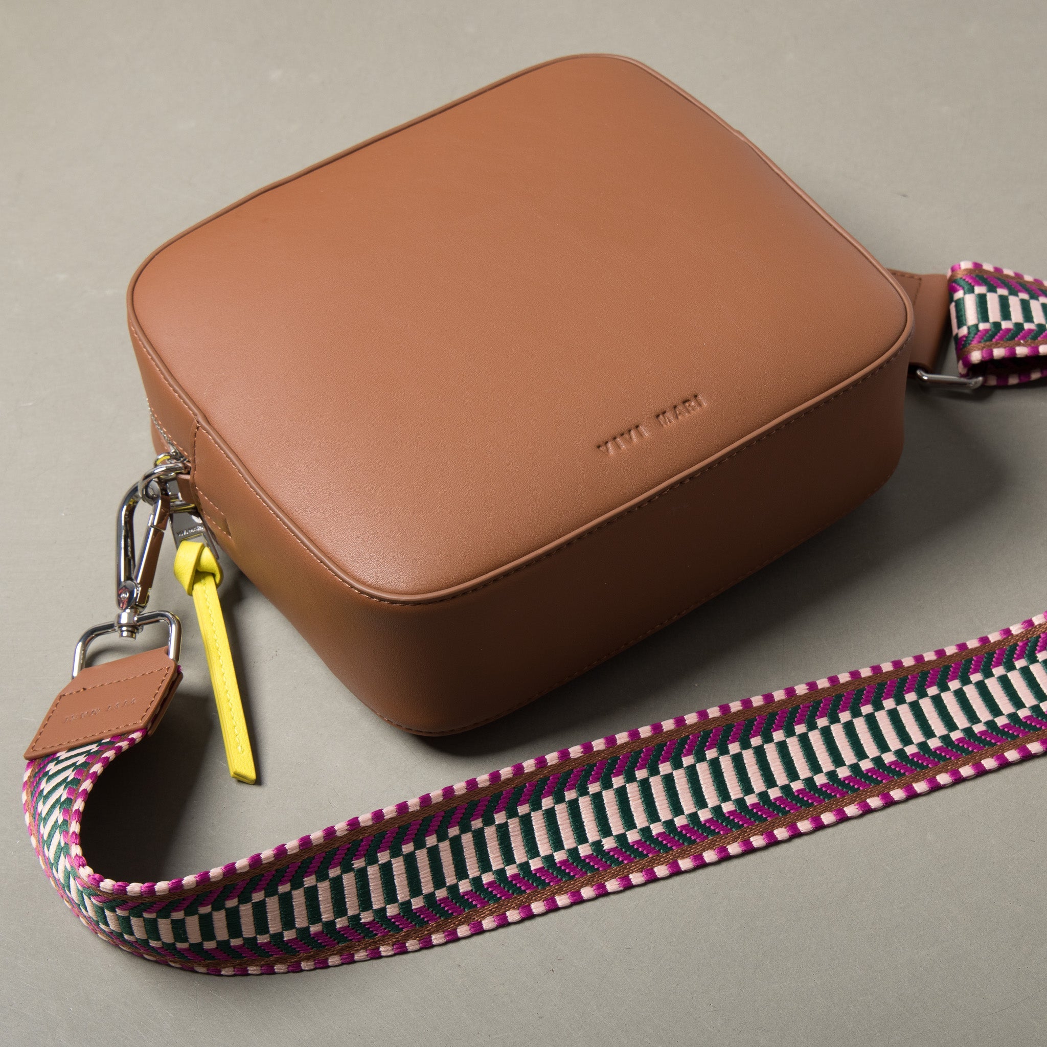 strap ethno multi magenta - tan - VIVI MARI