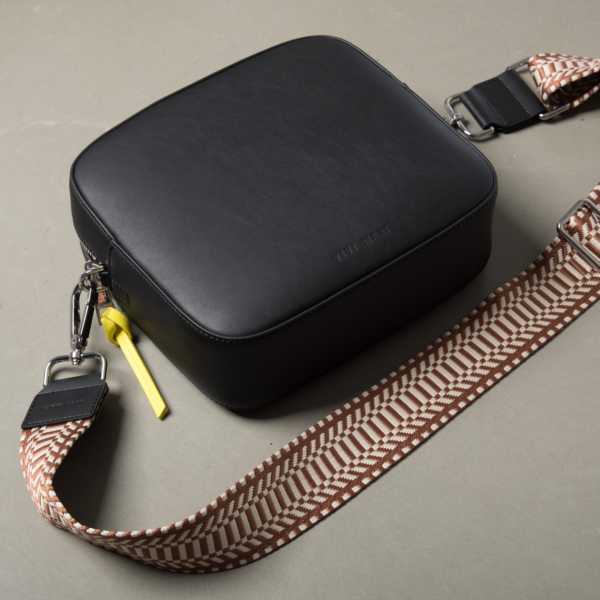 strap ethno tan/white - black - VIVI MARI
