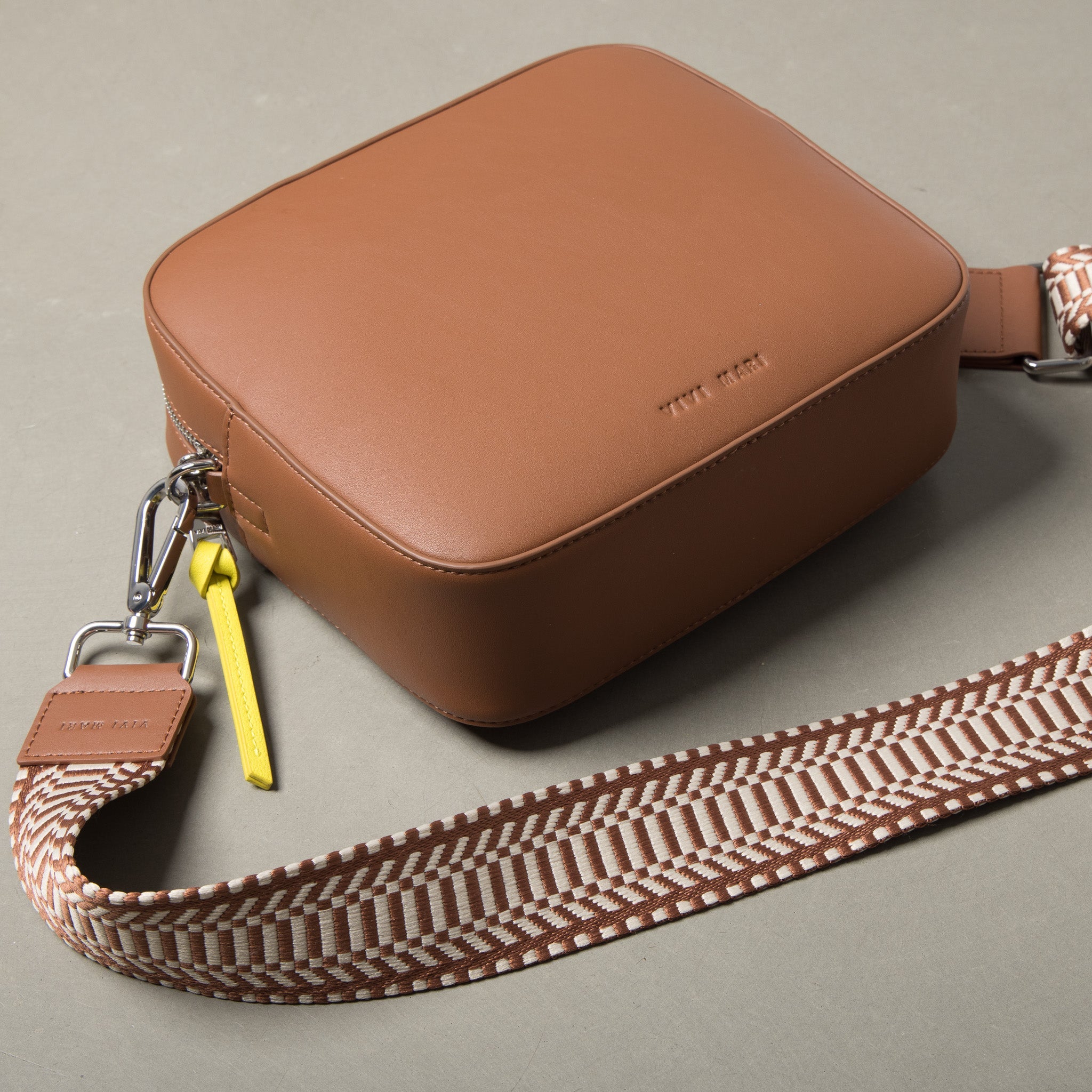 strap ethno tan/white - tan - VIVI MARI