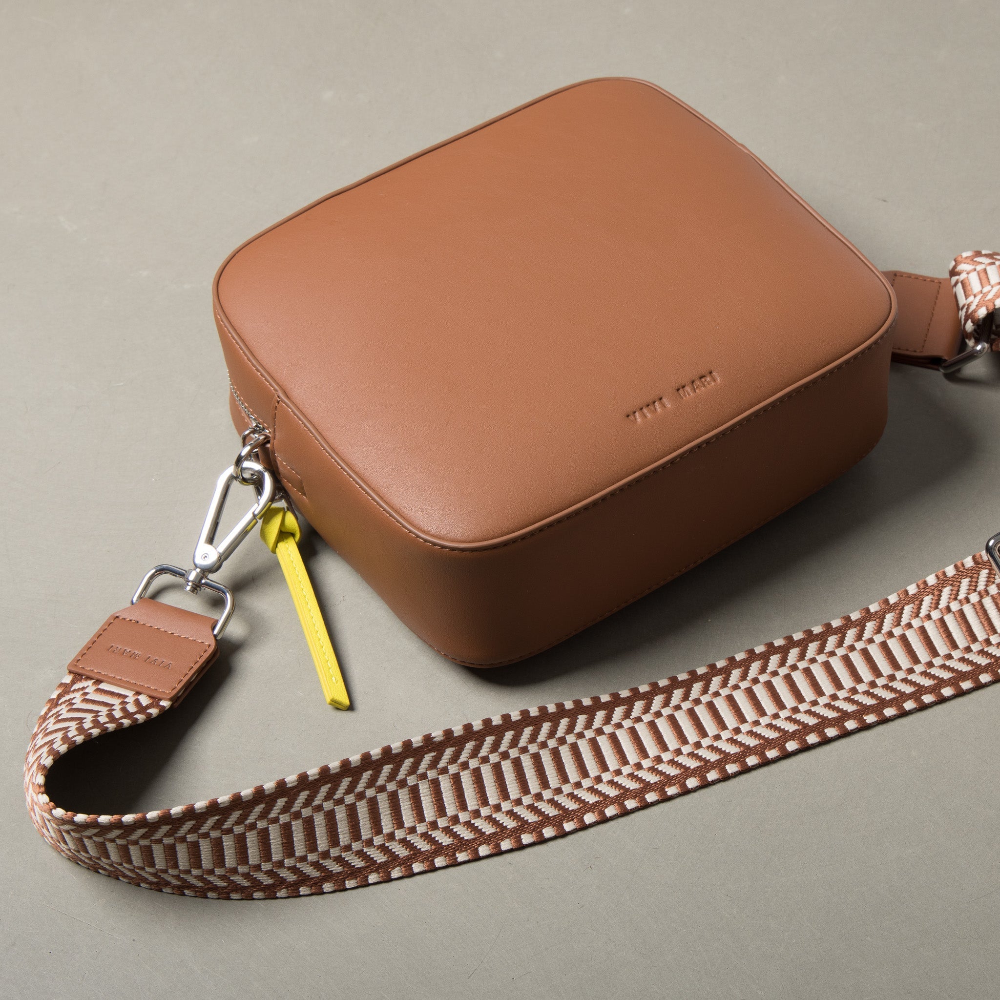 strap ethno tan/white - tan - VIVI MARI