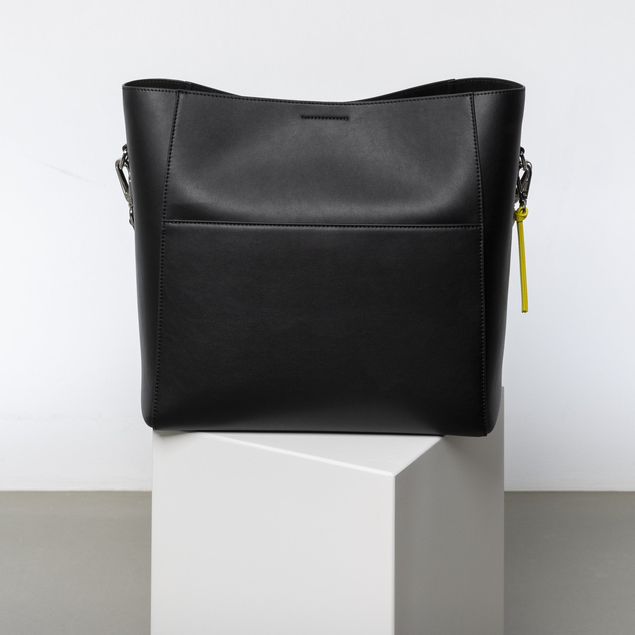 tote bag + strap basic classic - black - VIVI MARI