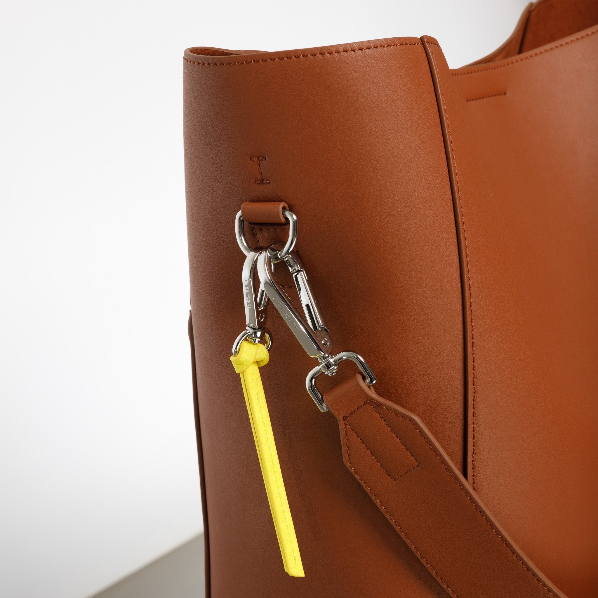 tote bag + strap basic classic - tan - VIVI MARI