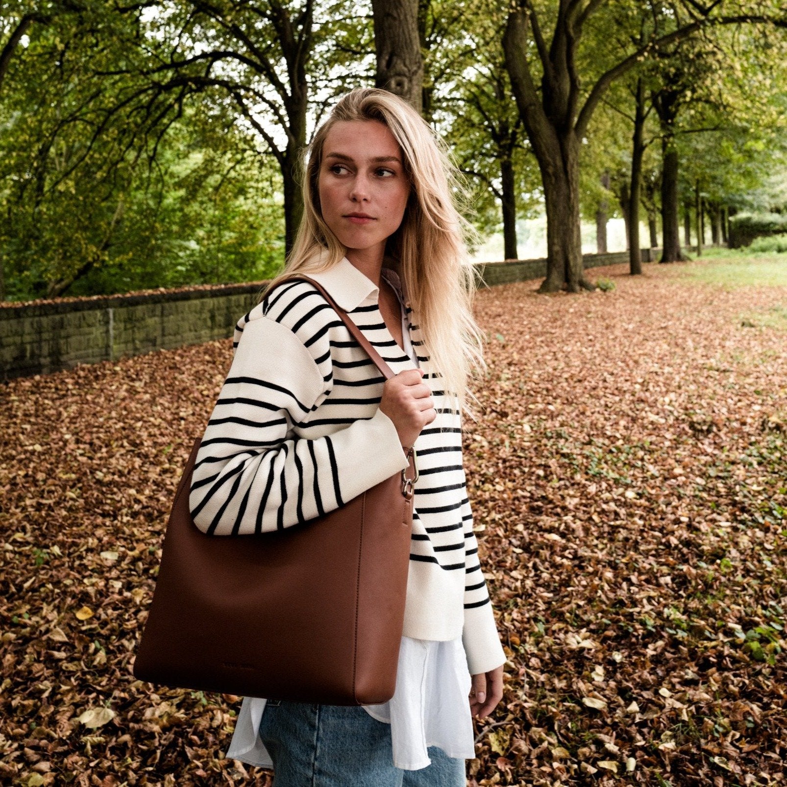 tote bag + strap basic classic - tan - VIVI MARI