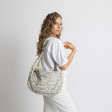 Padded Hip Bag oversized - leo splashes grey/sand