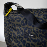 Padded Hip Bag oversized - leo splashes navy/olive
