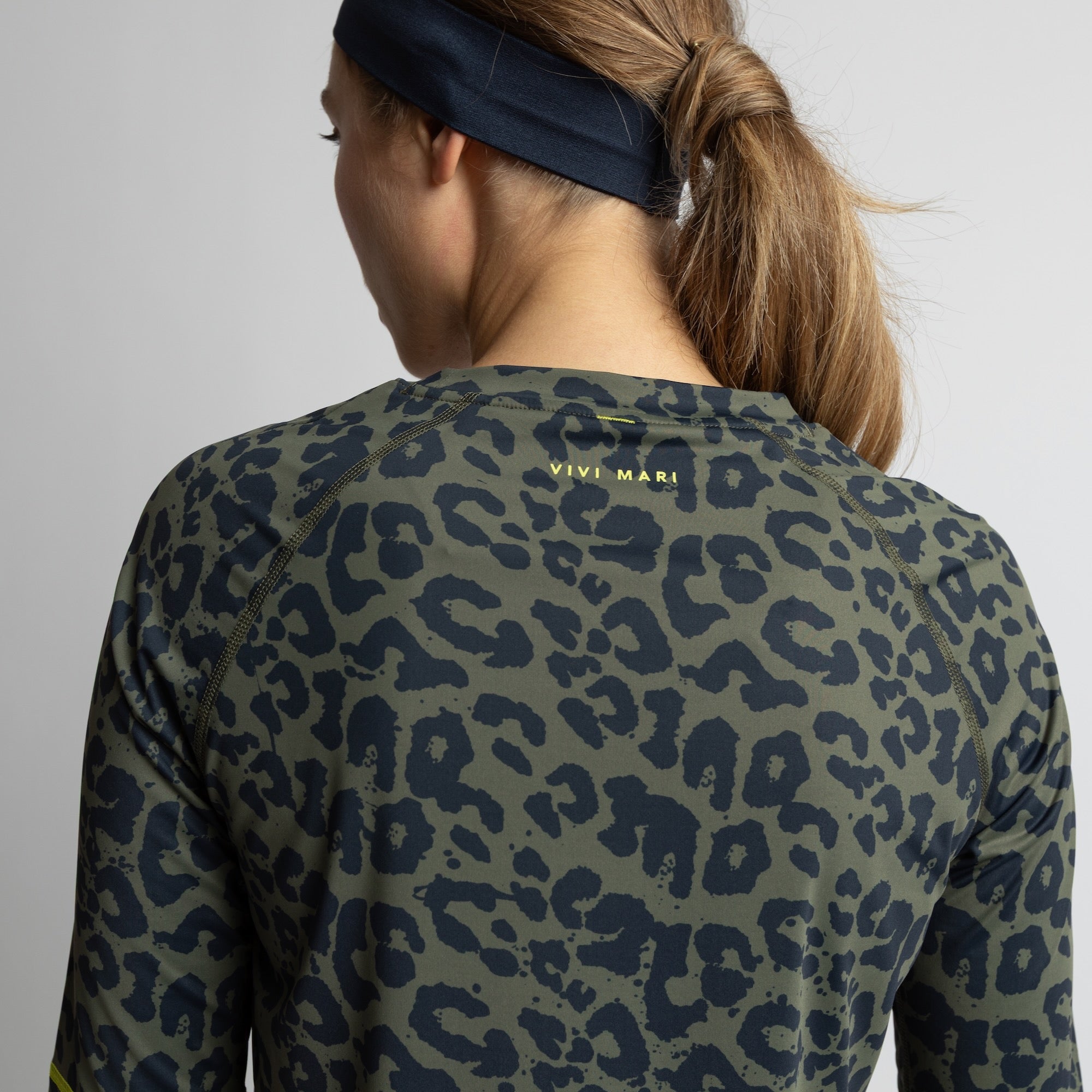 Activewear Half Sleeve T-Shirt leo splashes navy/olive - VIVI MARI