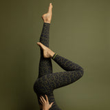 Activewear Leggings leo splashes navy/olive - VIVI MARI
