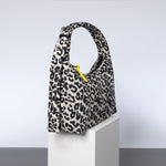 Buckle Bag medium - leo splashes black/sand - VIVI MARI