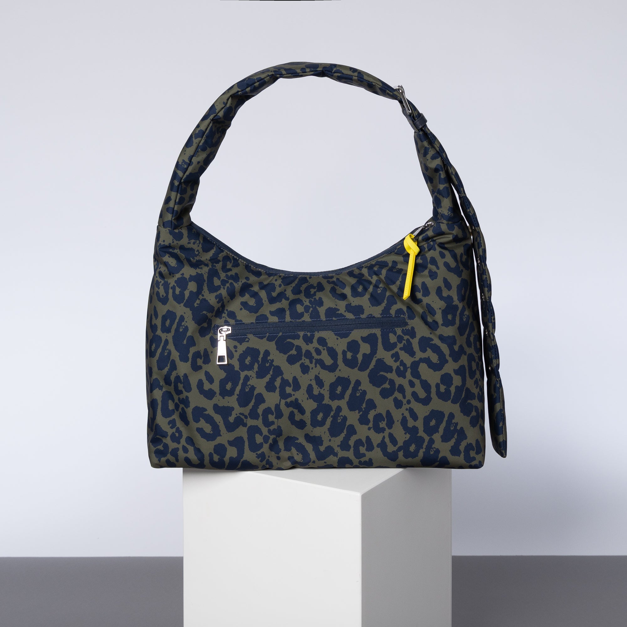 Buckle Bag medium - leo splashes navy/olive - VIVI MARI