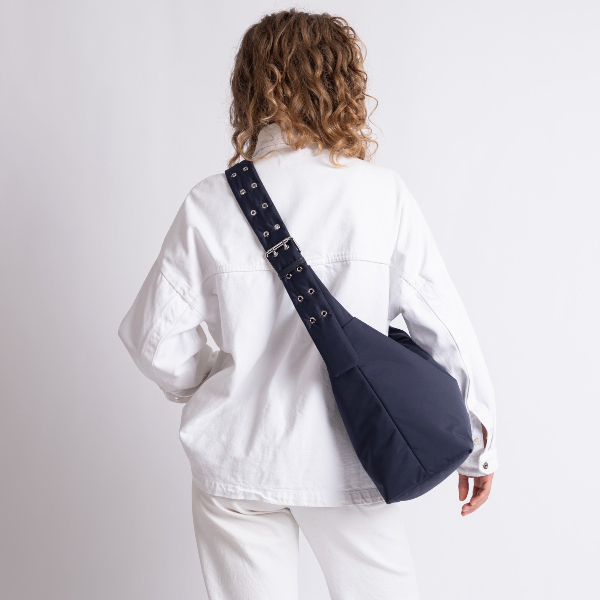 Buckle Bag medium - navy - VIVI MARI