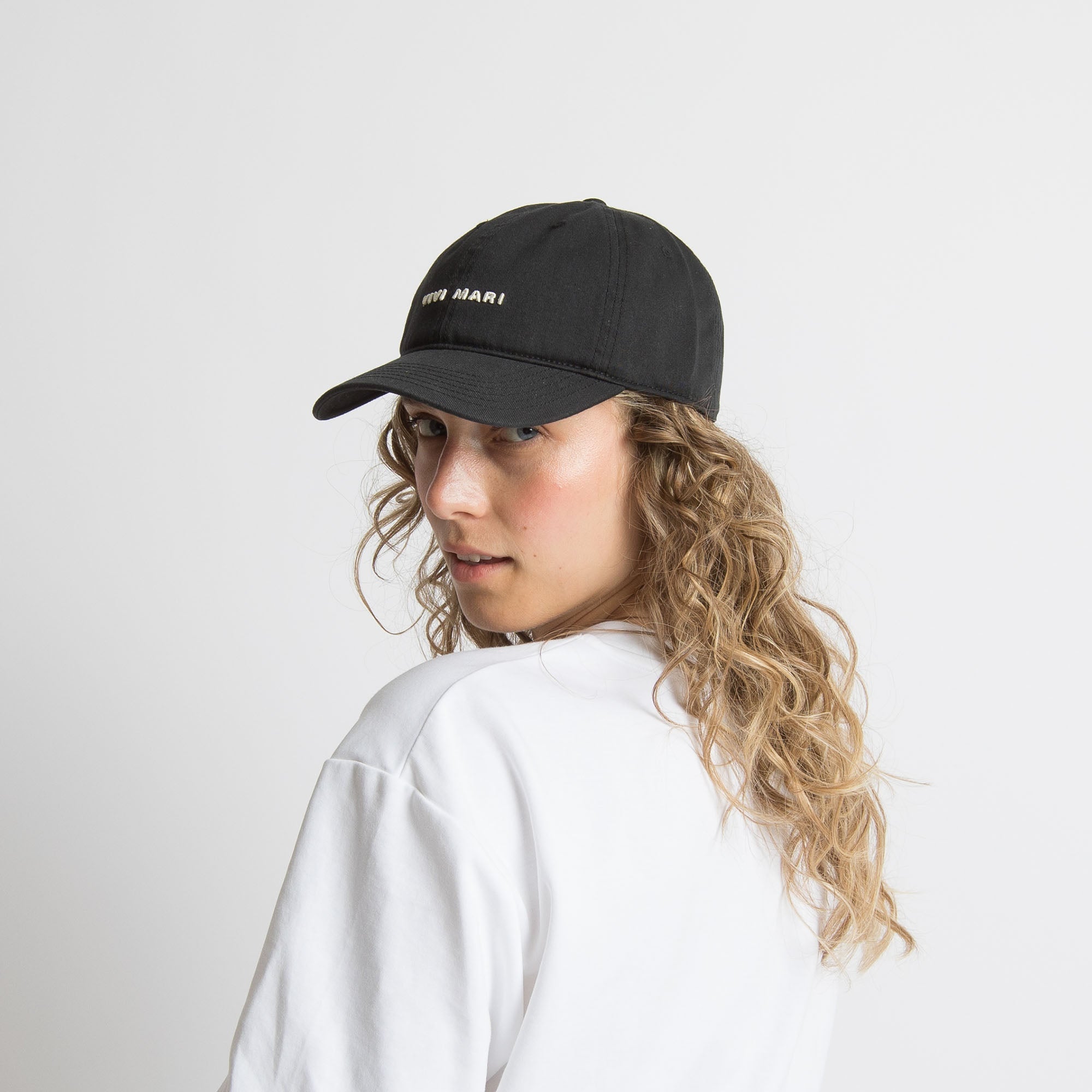 Cap solid black/sand - VIVI MARI