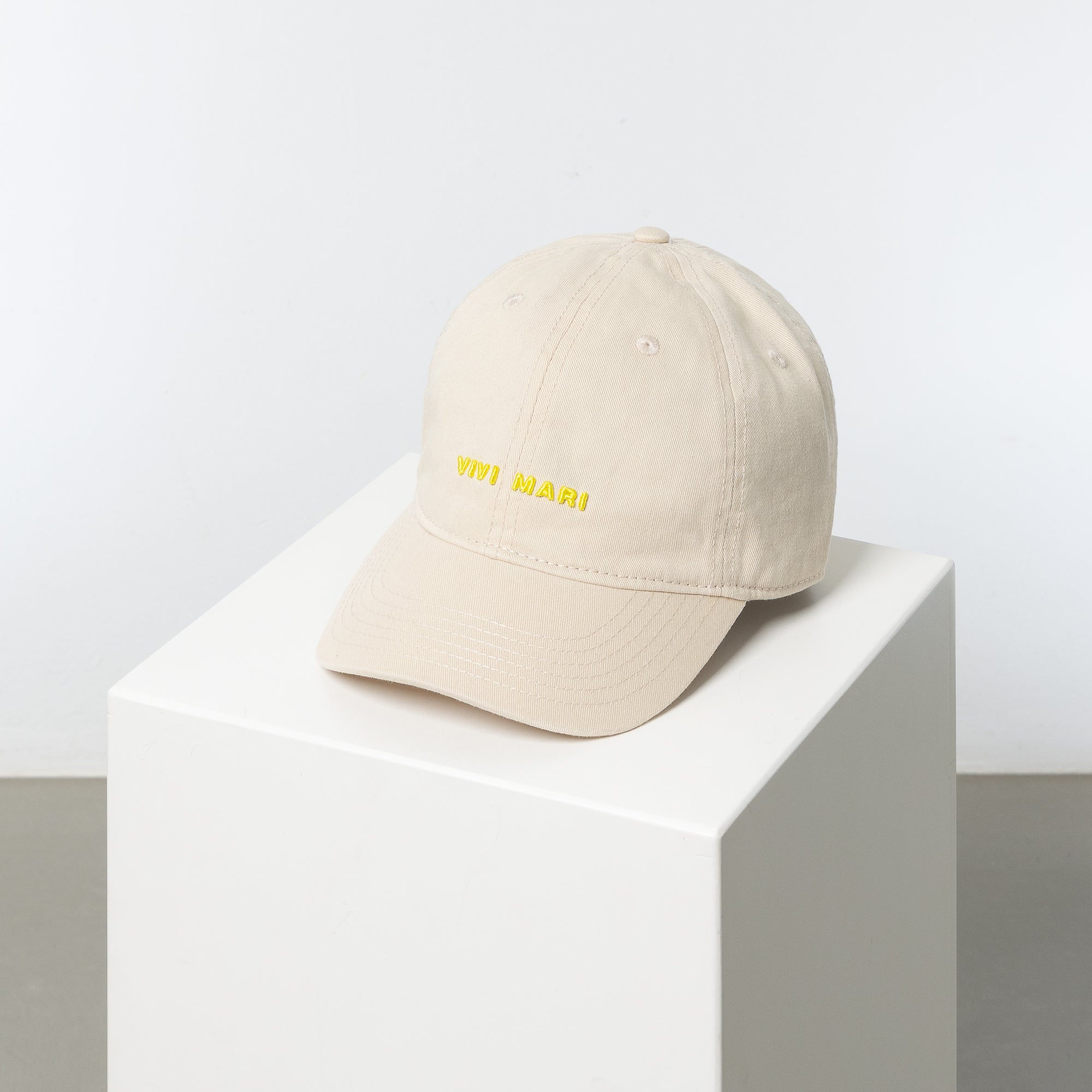 Cap solid sand/yellow - VIVI MARI