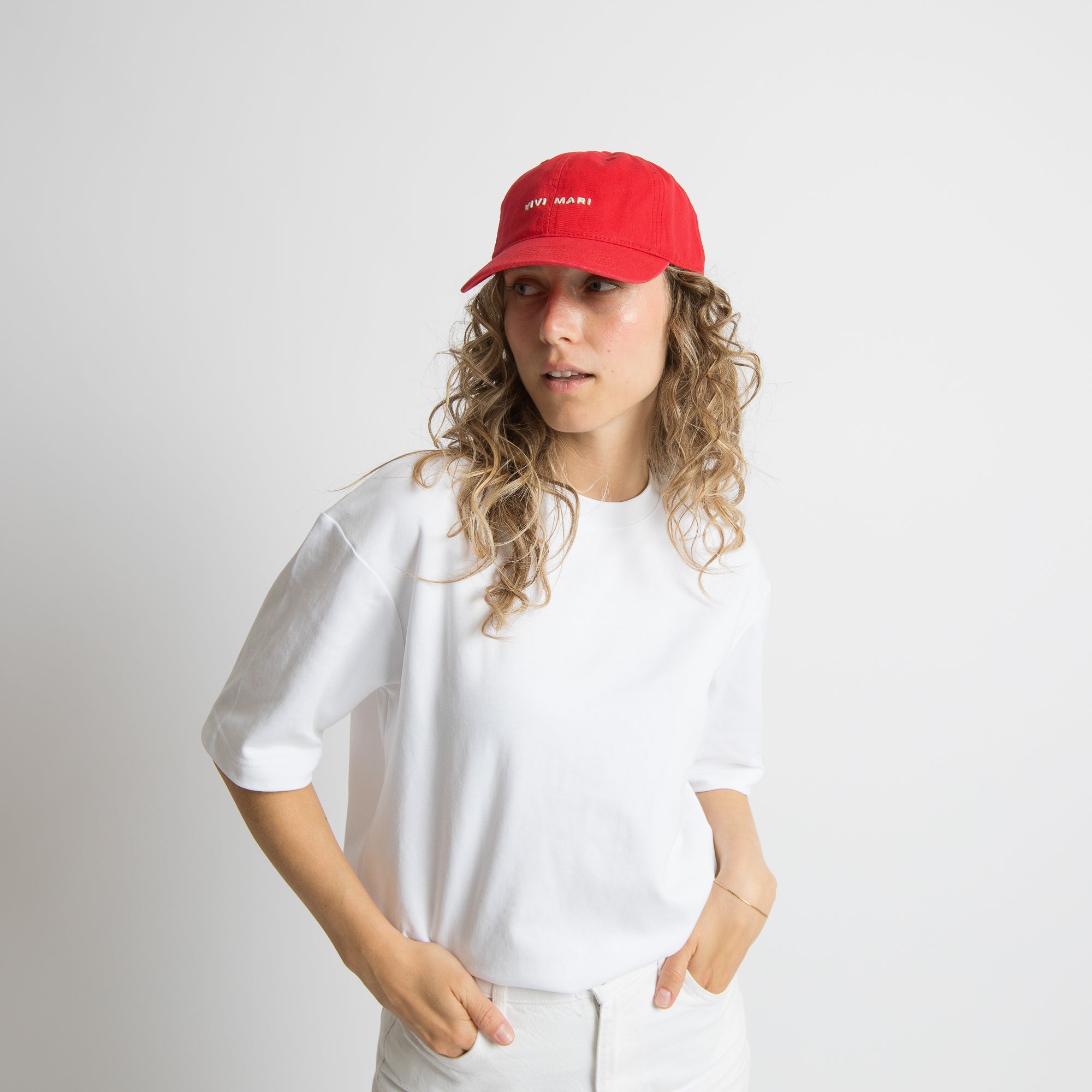 Cap solid true red - VIVI MARI