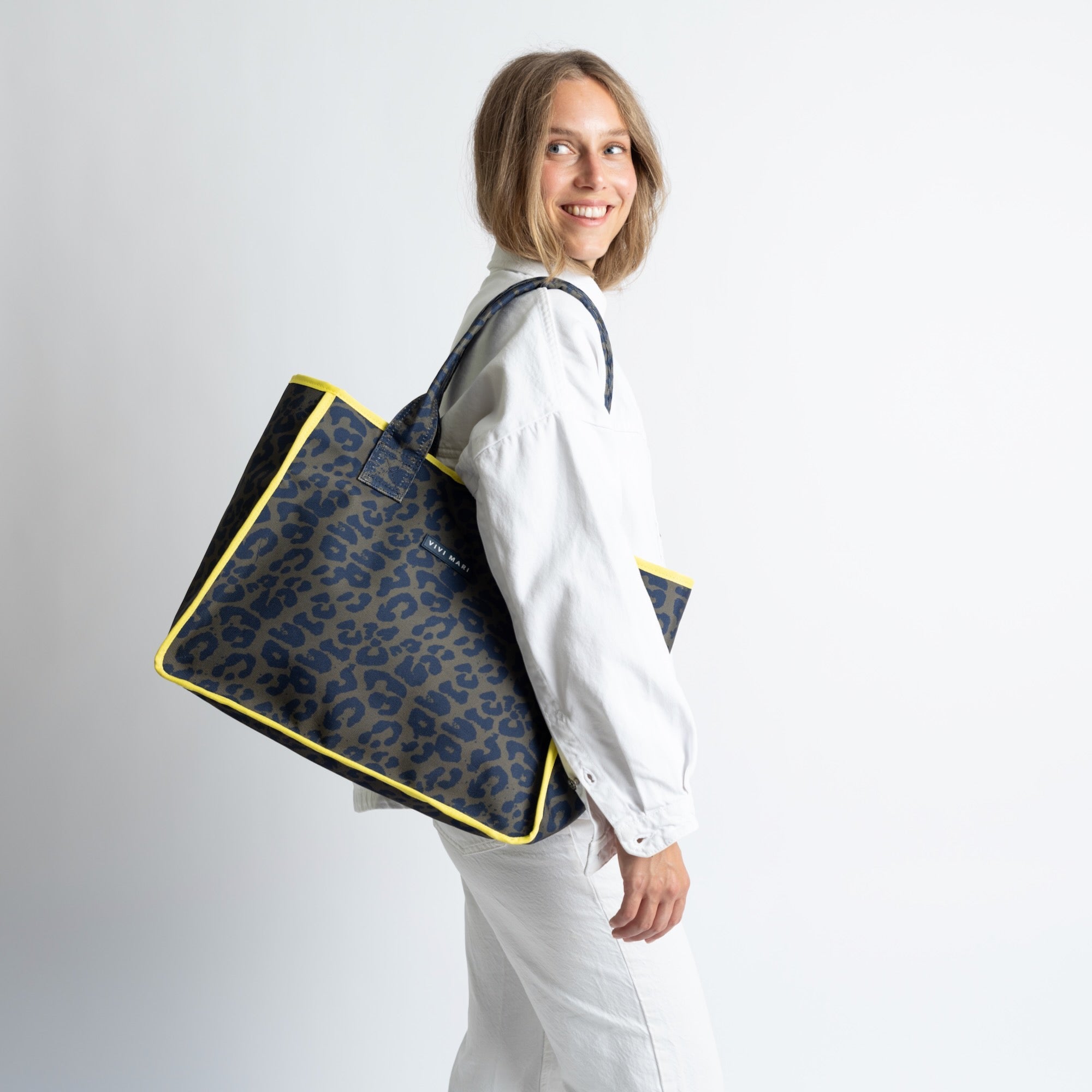 Carry All Bag - leo splashes navy/olive - VIVI MARI
