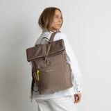 Padded Backpack medium - dark mushroom - VIVI MARI