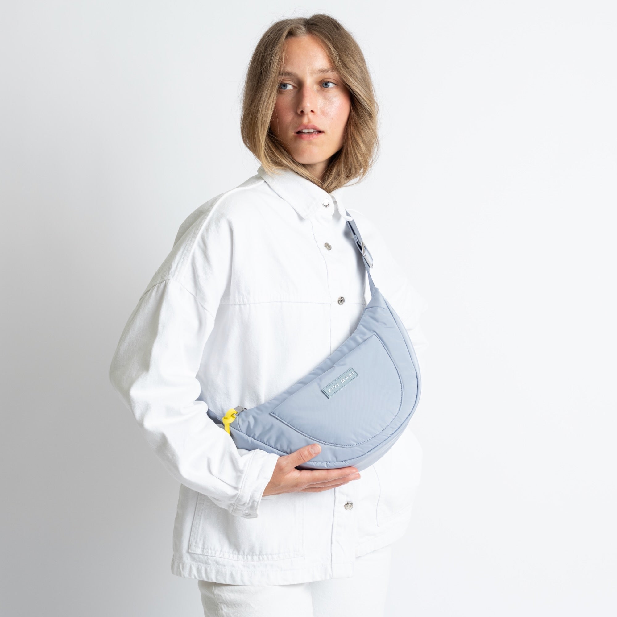 Padded Hip Bag medium - ash blue - VIVI MARI