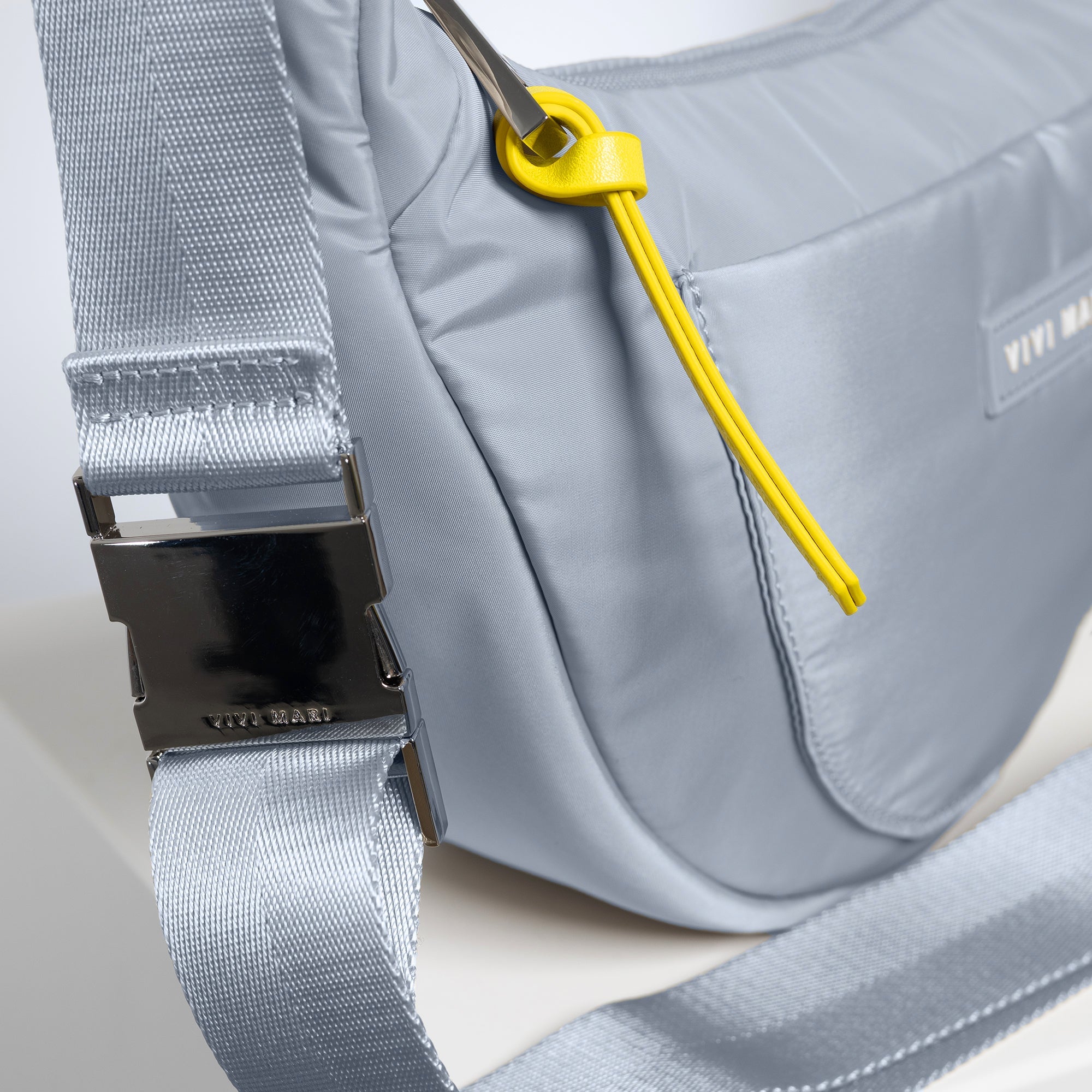 Padded Hip Bag medium - ash blue - VIVI MARI