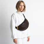Padded Hip Bag medium - chocolate - VIVI MARI