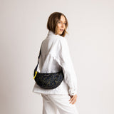 Padded Hip Bag medium - leo splashes navy/olive - VIVI MARI