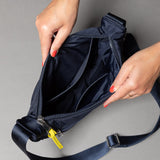 Padded Hip Bag medium - navy - VIVI MARI