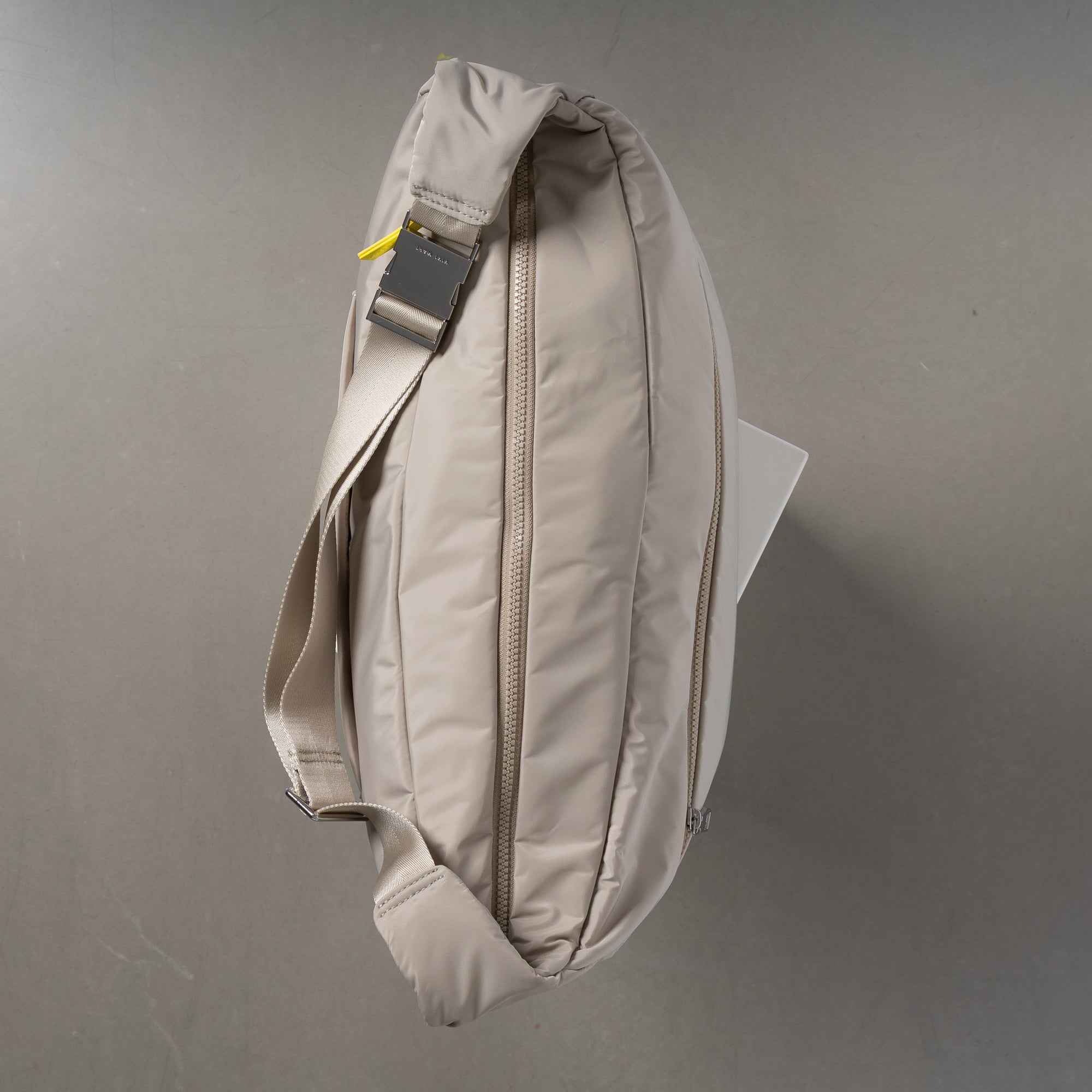 Padded Hip Bag oversized - stone - VIVI MARI