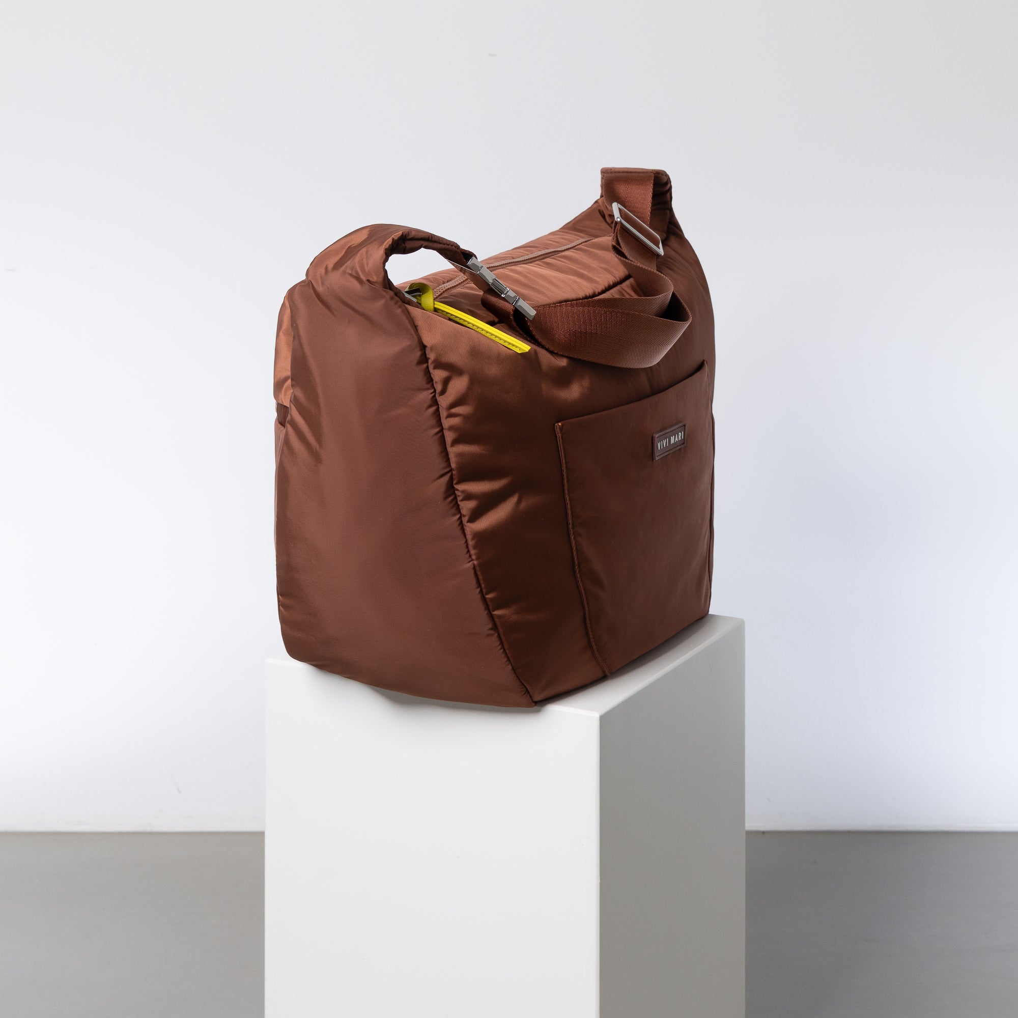 Padded Hip Bag oversized - tan - VIVI MARI