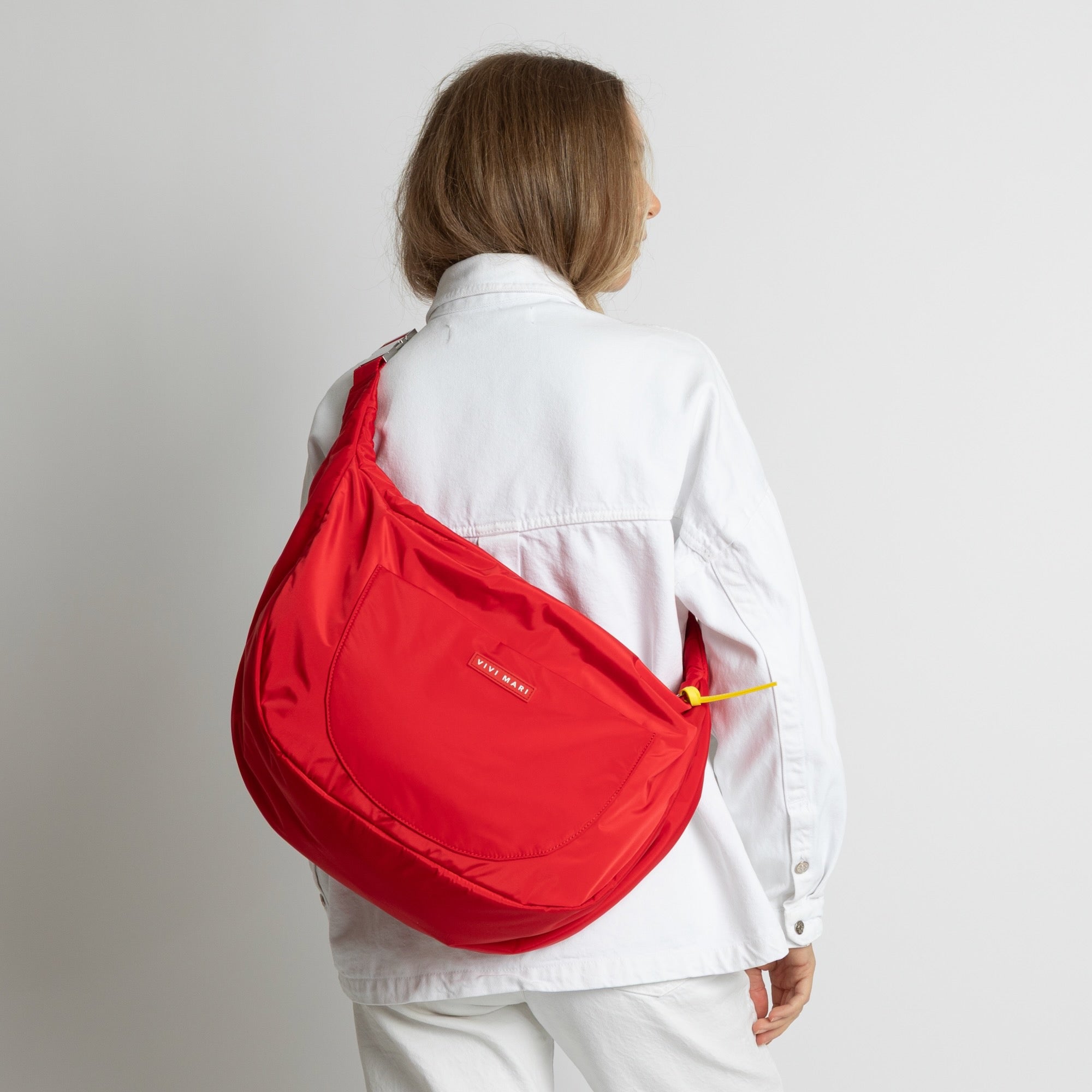 Padded Hip Bag oversized - true red - VIVI MARI