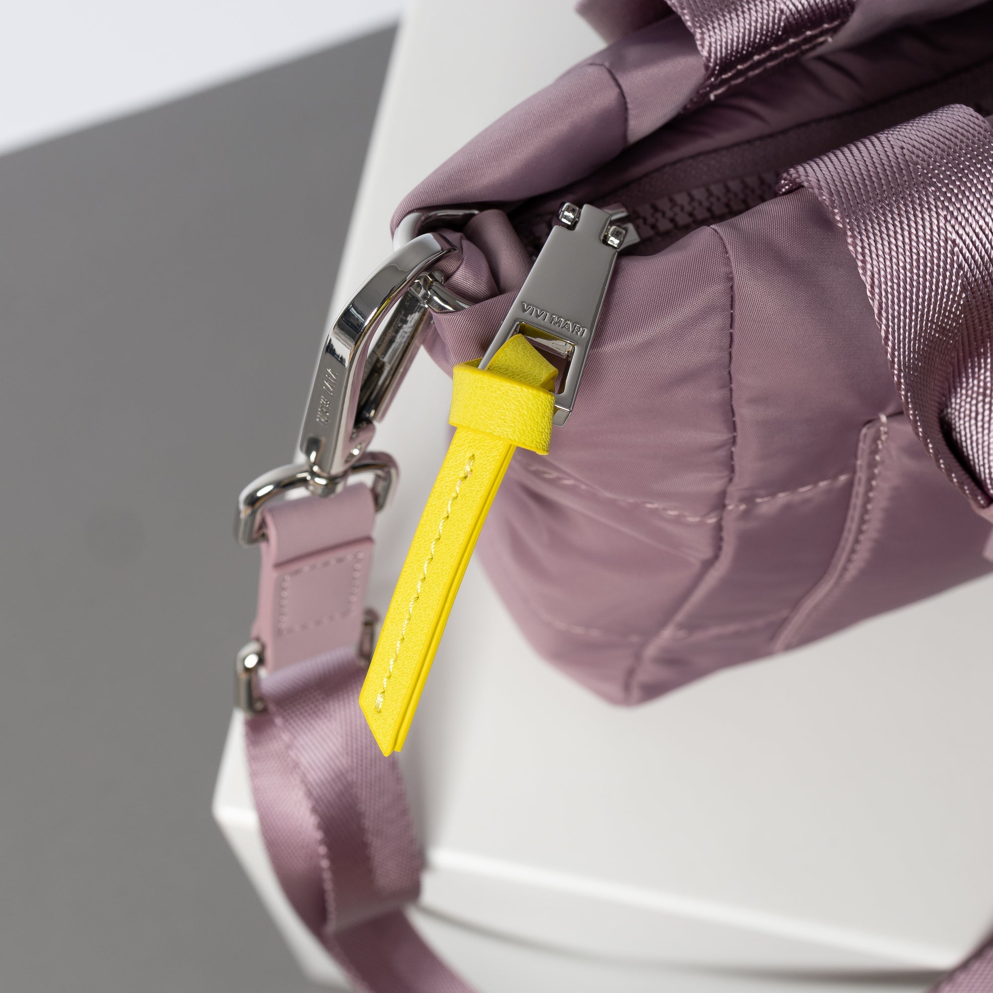 padded tote bag mini + strap basic woven slim - ash plum - VIVI MARI