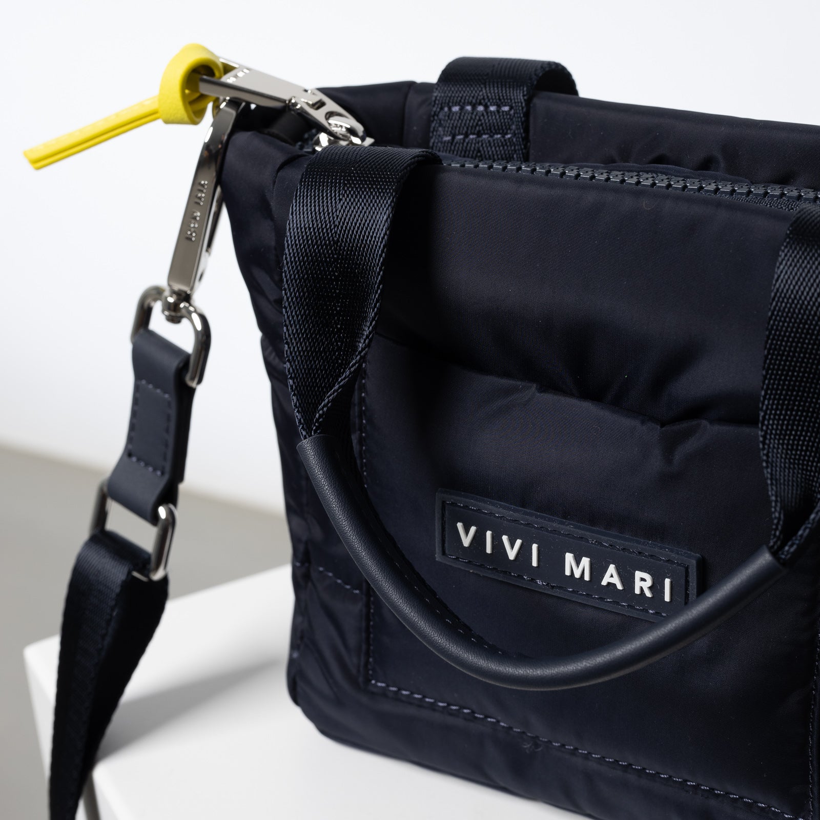 padded tote bag mini + strap basic woven slim - navy - VIVI MARI