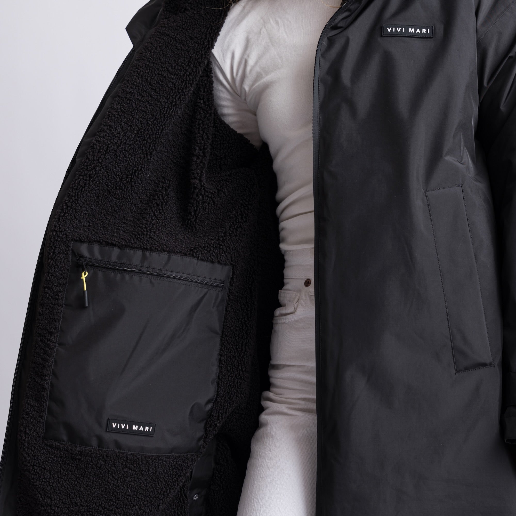 Rain Parka black/black - VIVI MARI