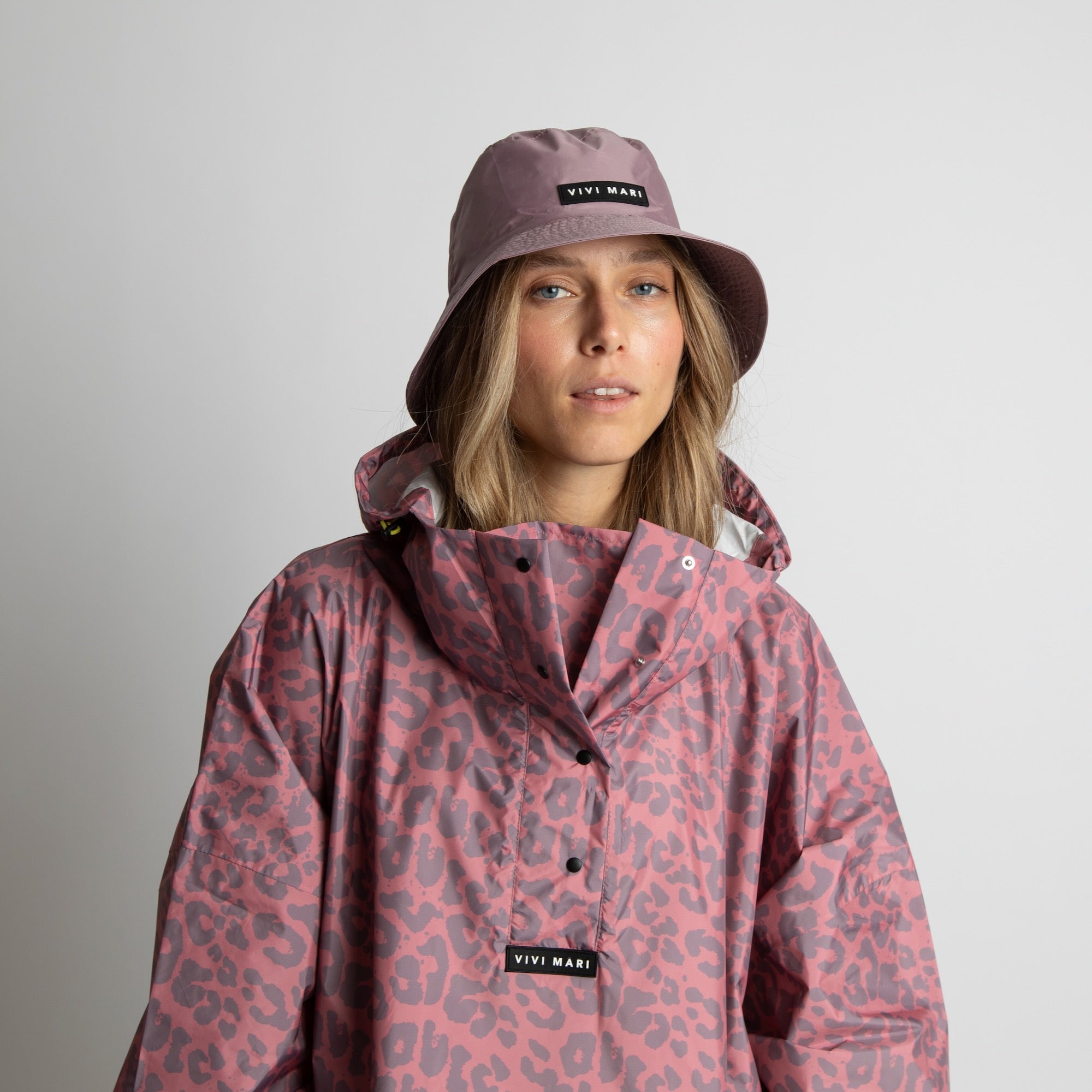 Raincoat leo splashes ash plum/light berry - VIVI MARI