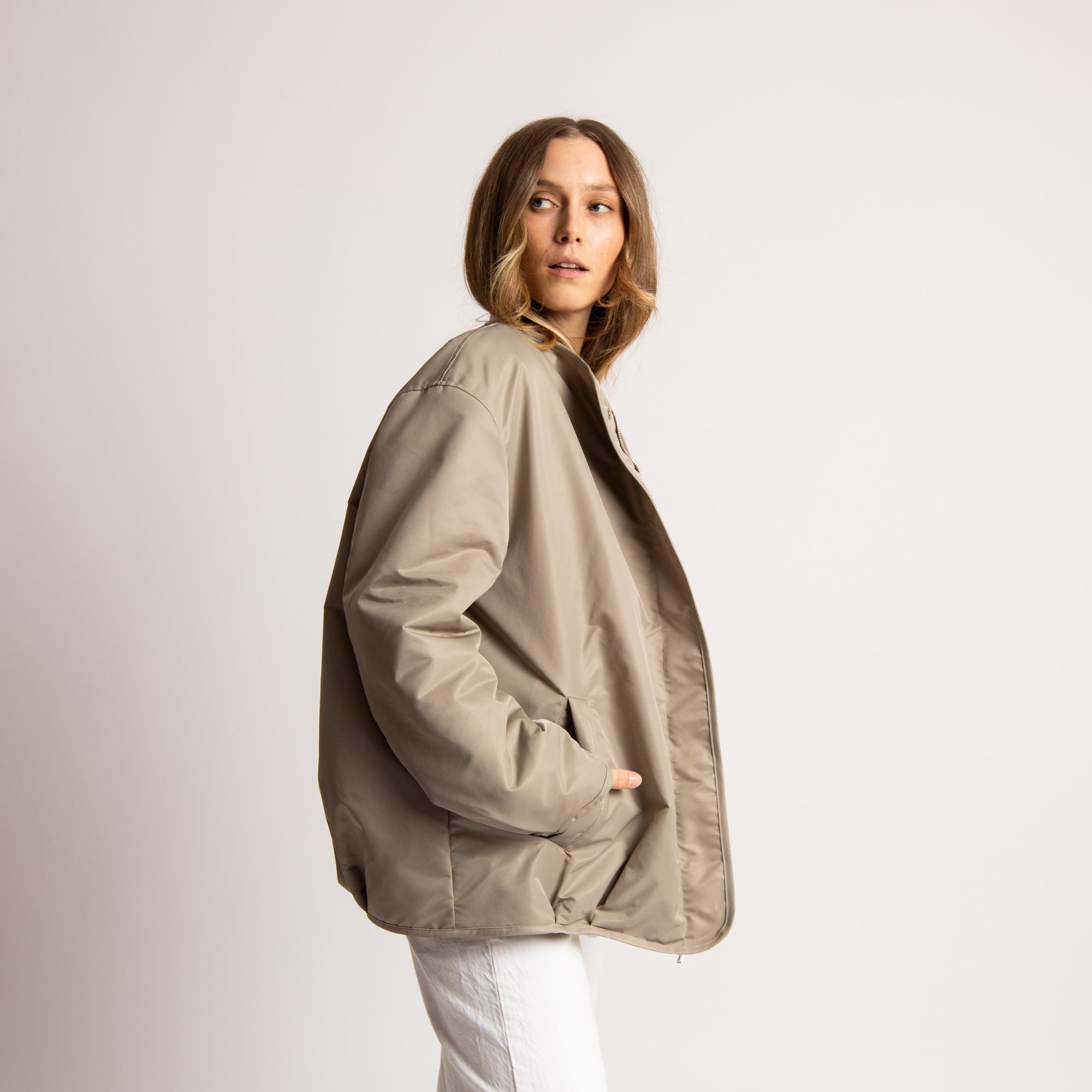 Reversible Bomber Jacket - stone/leo stone - sand - VIVI MARI