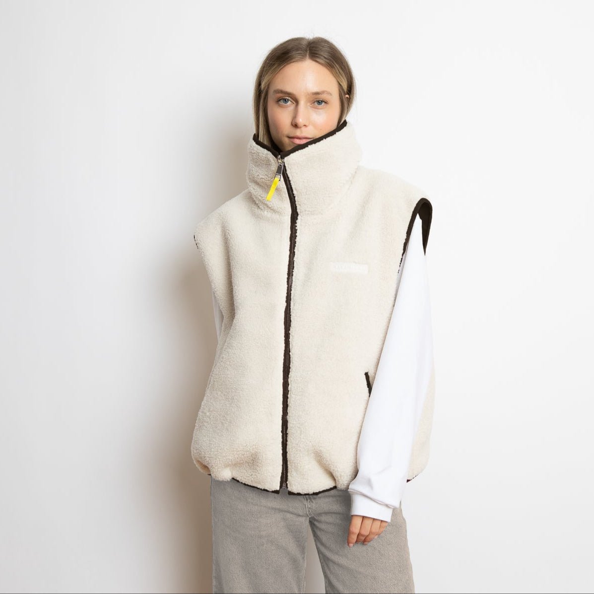 Reversible Bomber Vest - chocolate/sand - VIVI MARI