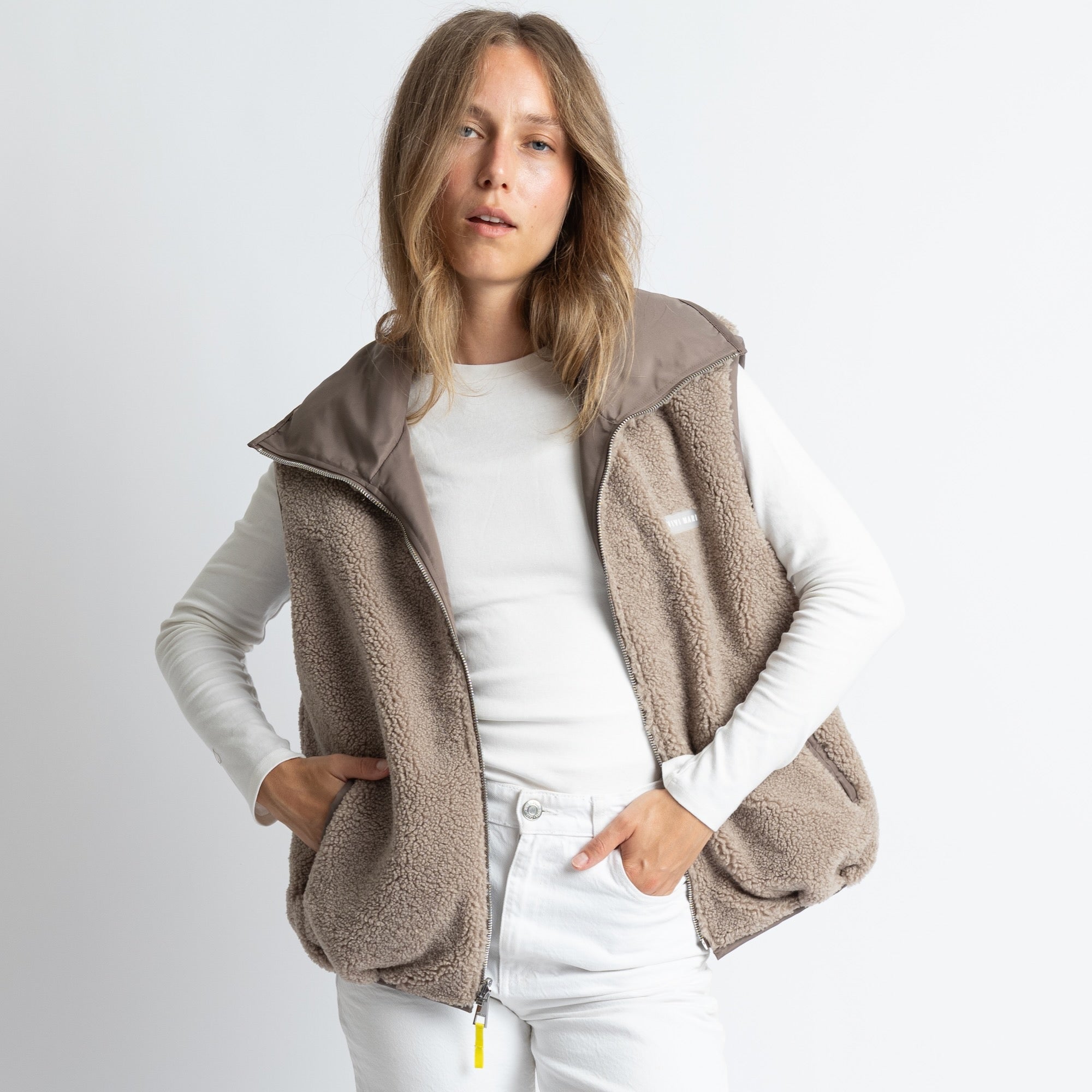 Reversible Bomber Vest - dark mushroom/mushroom - VIVI MARI