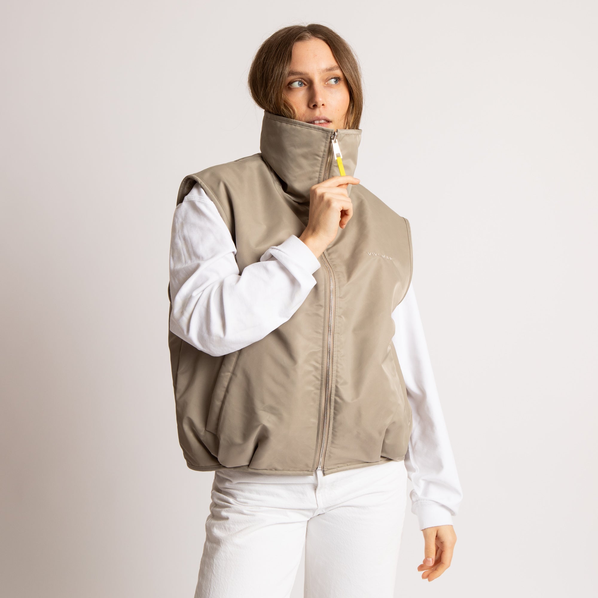 Reversible Bomber Vest - stone/leo sand - stone - VIVI MARI