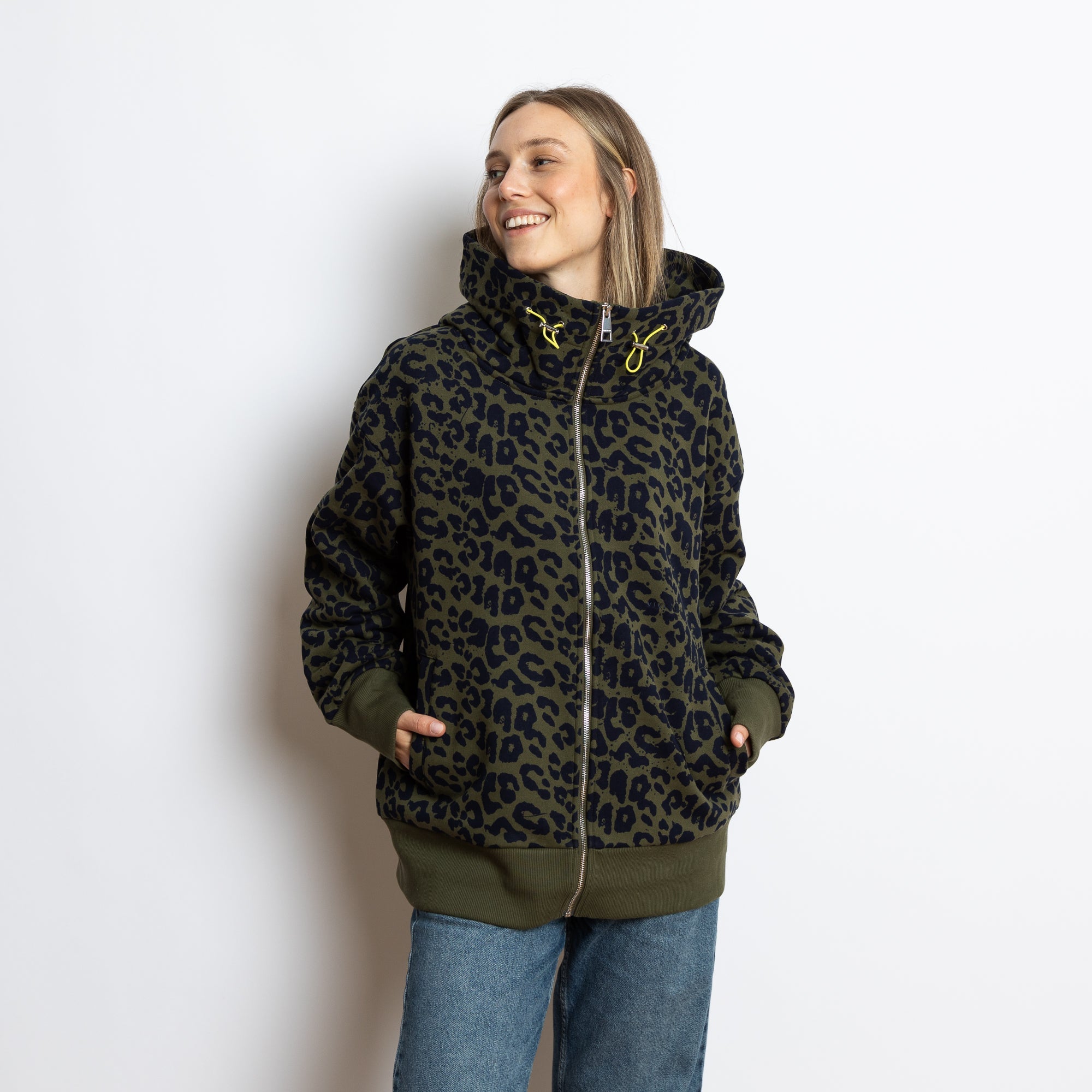 Sweat Jacket hoodie - leo splashes navy/olive - VIVI MARI