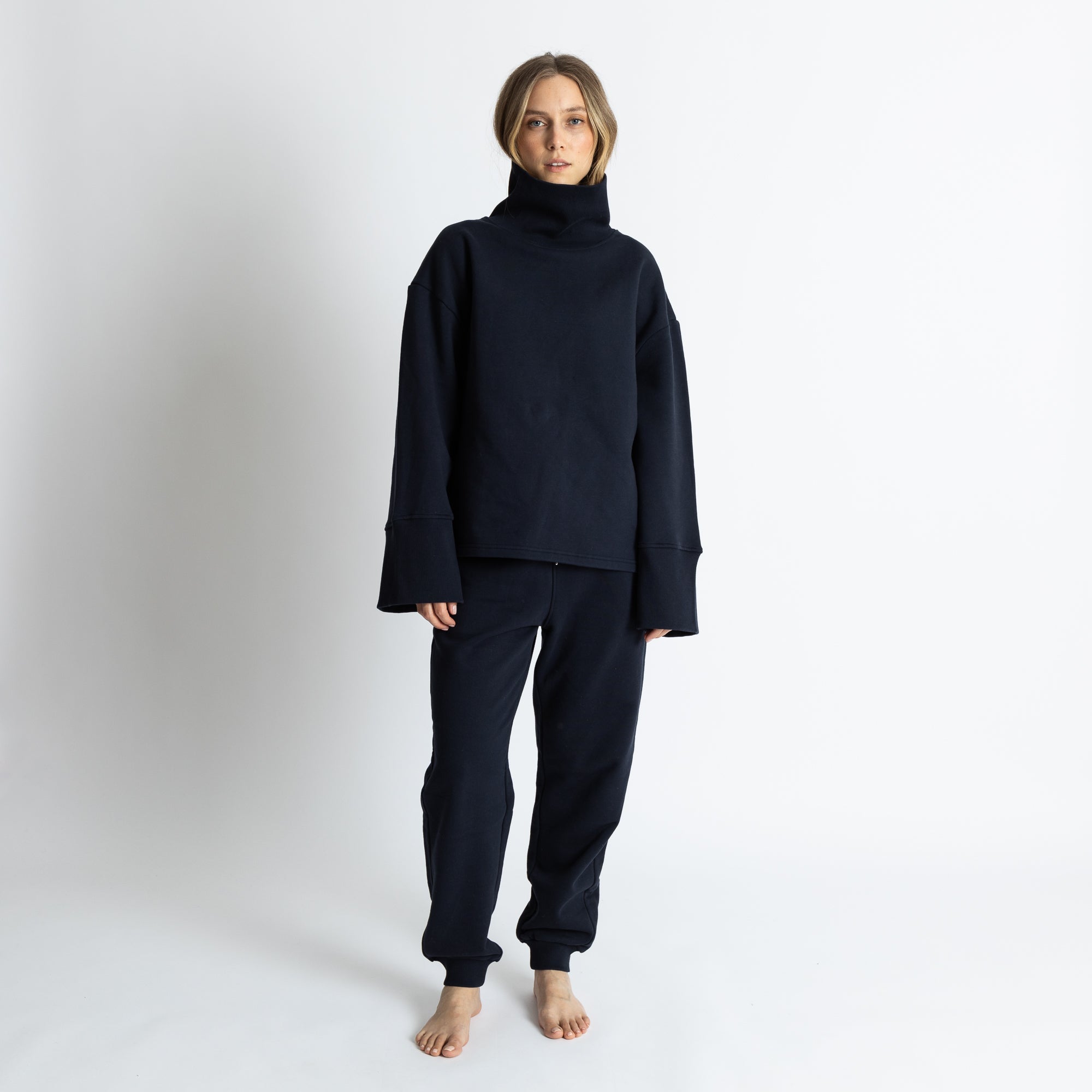 Sweat Pants - solid navy - VIVI MARI