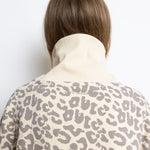 Sweatshirt turtle neck - leo splashes grey/sand - VIVI MARI