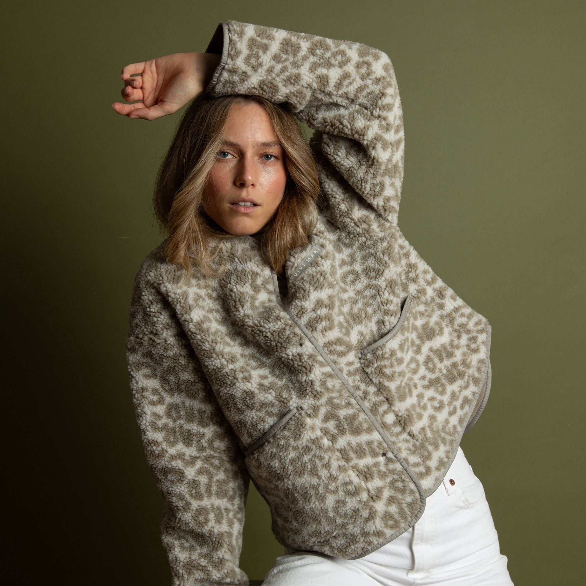 Teddy Fleece Jacket - leo splashes stone/sand - VIVI MARI