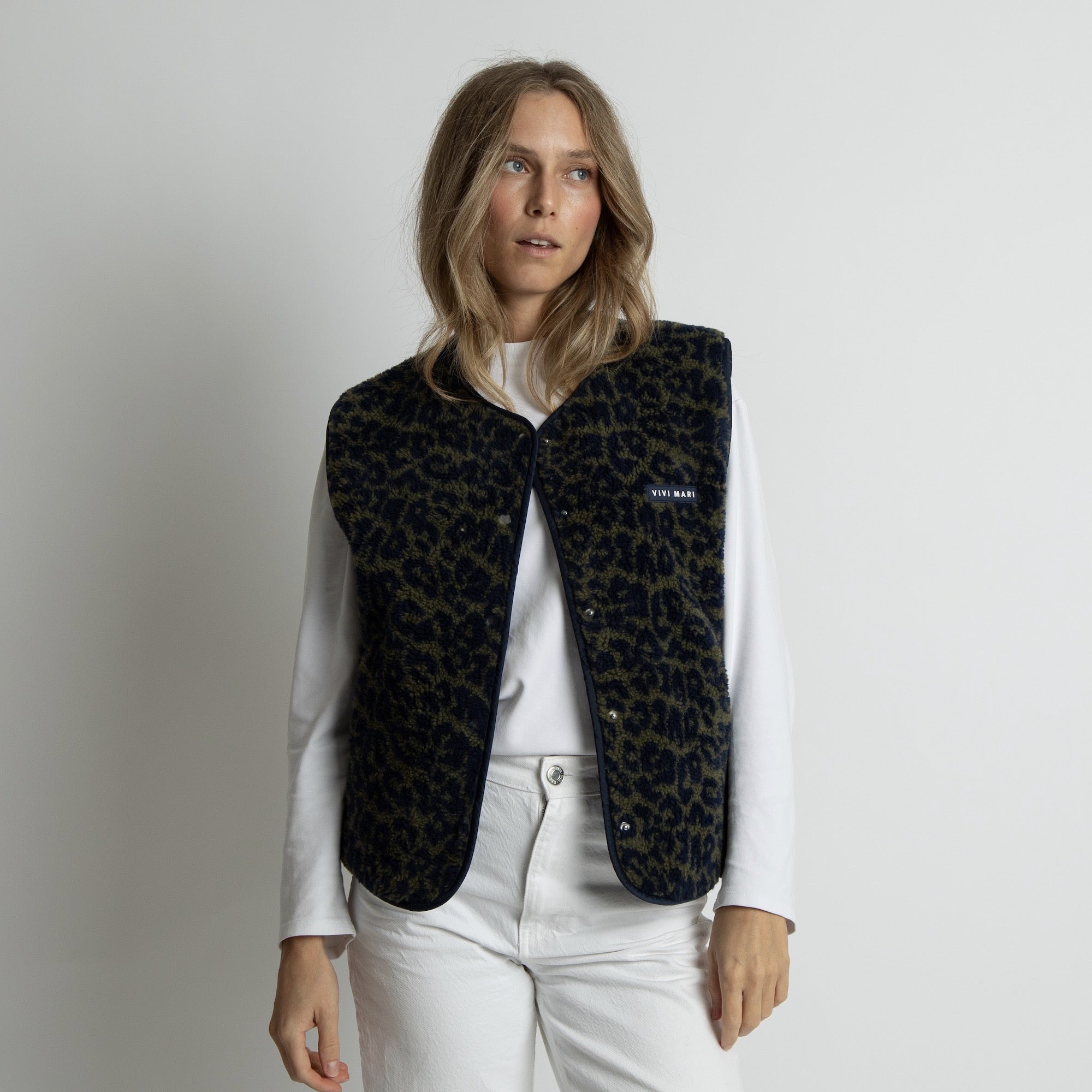 Teddy Fleece Vest - leo splashes navy/olive - VIVI MARI