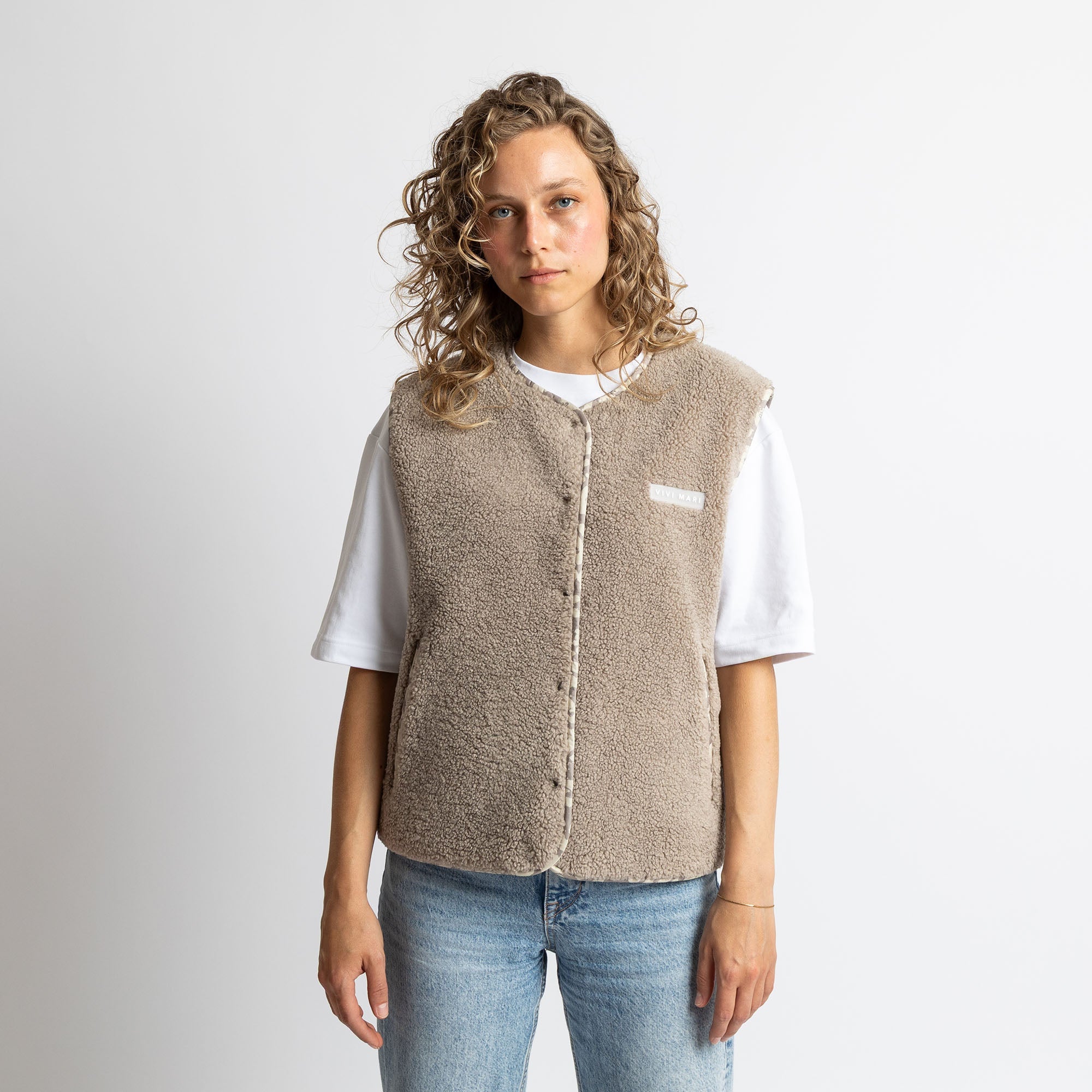 Teddy Fleece Vest - mushroom - VIVI MARI