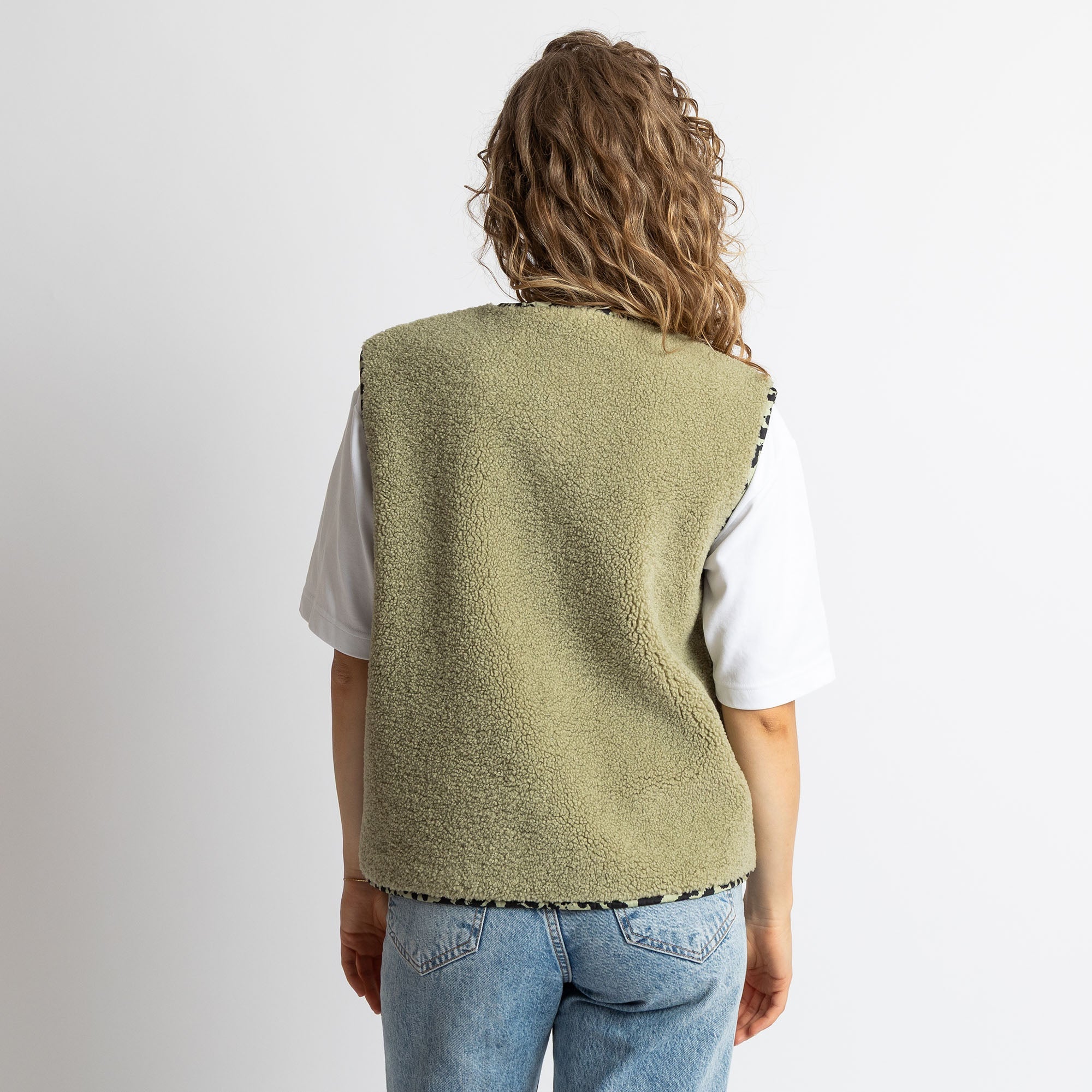 Teddy Fleece Vest - pale olive - VIVI MARI