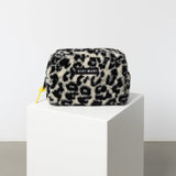 Teddy Toiletry Bag small - leo splashes black/sand - VIVI MARI