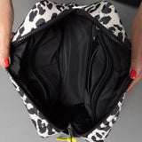 Toiletry Bag large - leo splashes black/sand - VIVI MARI