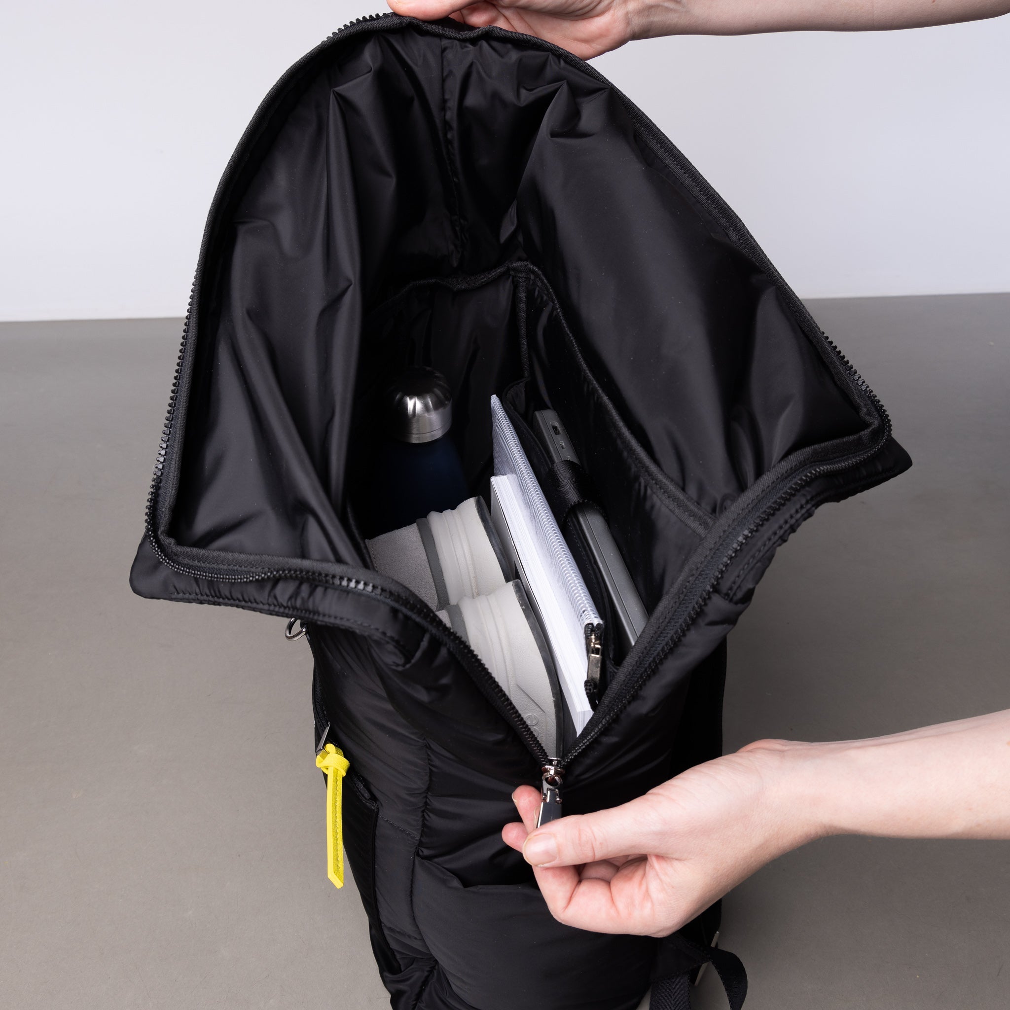 Black shop medium backpack