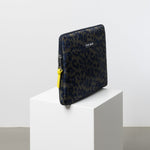 Padded Laptop Sleeve 13"/14" - leo splashes navy/olive - VIVI MARI