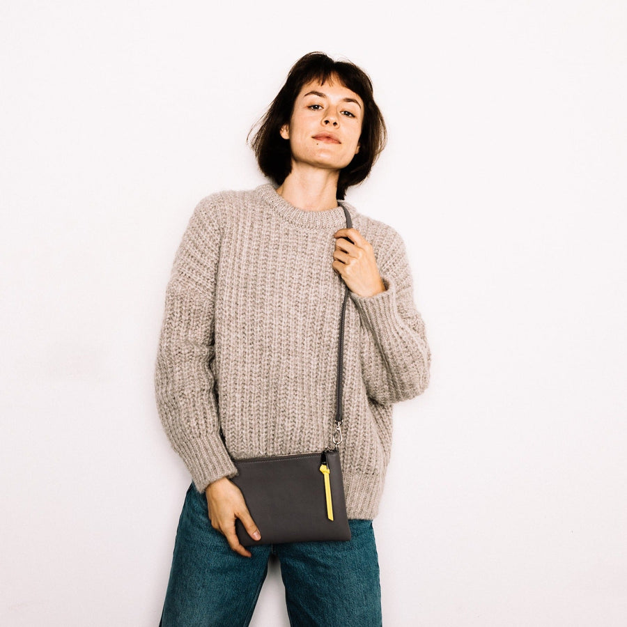 pouch + strap basic classic thin - taupe - VIVI MARI
