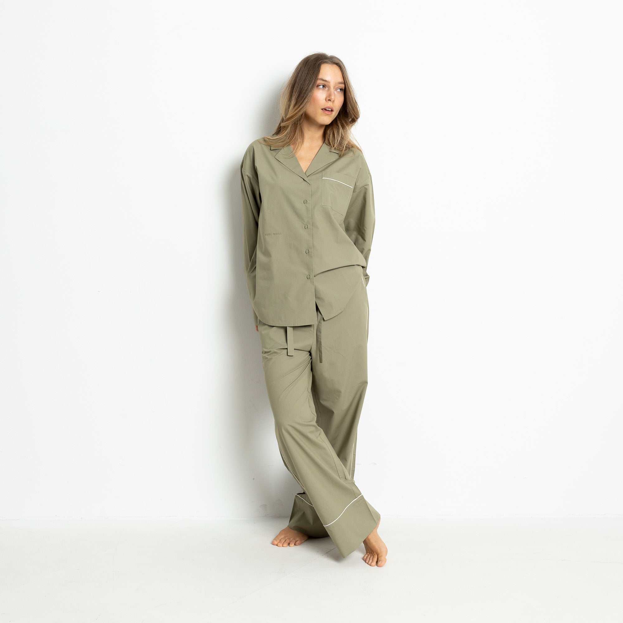 Pyjama Set (Pants + Shirt long sleeve) - solid pale olive - VIVI MARI