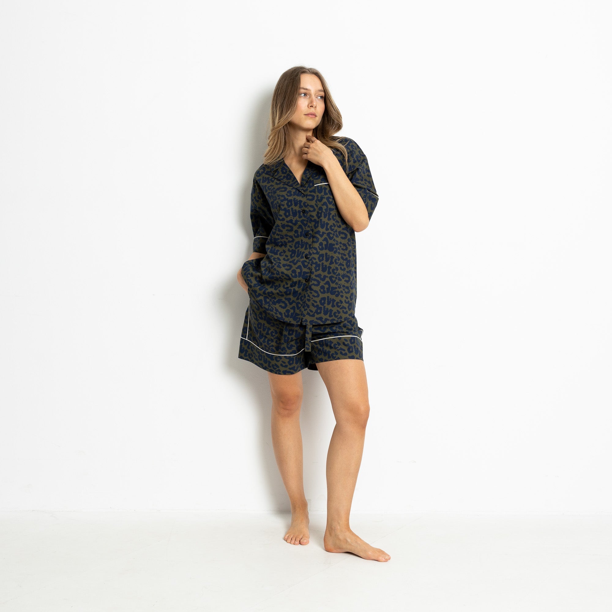 Pyjama Set (Shorts + Shirt short sleeve) - leo splashes navy/olive - VIVI MARI